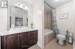 9 BLACK DUCK TRAIL | Nobleton Ontario | Slide Image Thirty-two