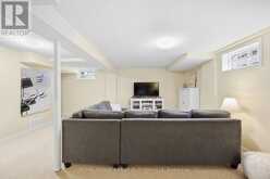 58 MCLEOD DRIVE | Aurora Ontario | Slide Image Thirty-seven