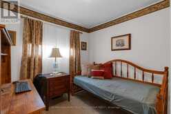 208 GARSON STREET | Barrie Ontario | Slide Image Eight