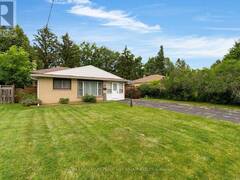 208 GARSON STREET Barrie Ontario, L4N 3Y7