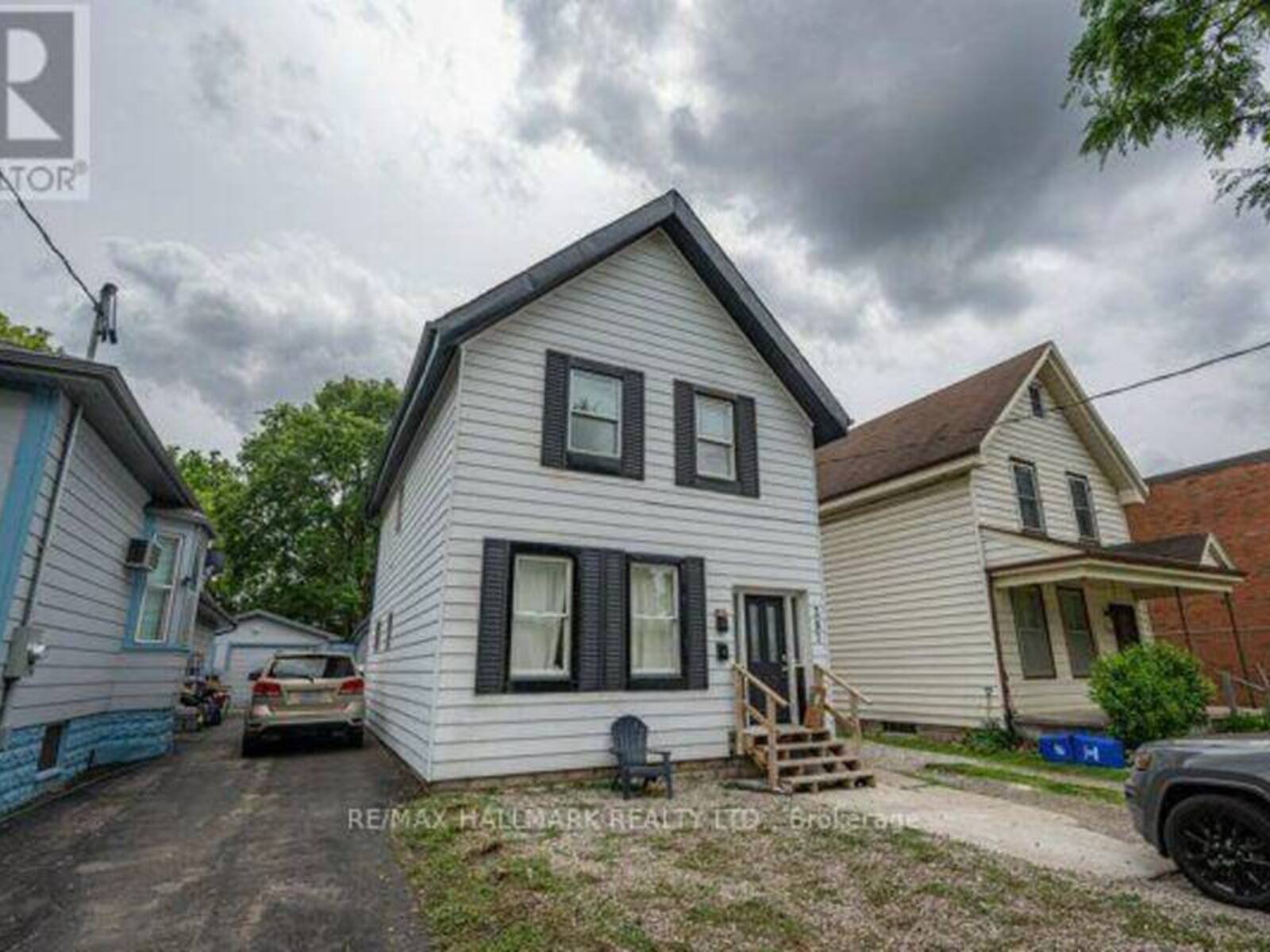 MAIN & UPPER - 307 GREY STREET, London, Ontario N6B 1G7
