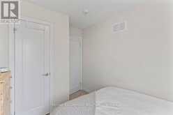 28 CANARY GRASS BOULEVARD | Hamilton Ontario | Slide Image Thirty-seven