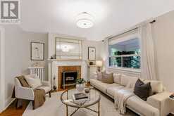 42 BOWOOD AVENUE | Toronto Ontario | Slide Image Four