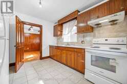 260 MOORE PARK AVENUE | Toronto Ontario | Slide Image Eight