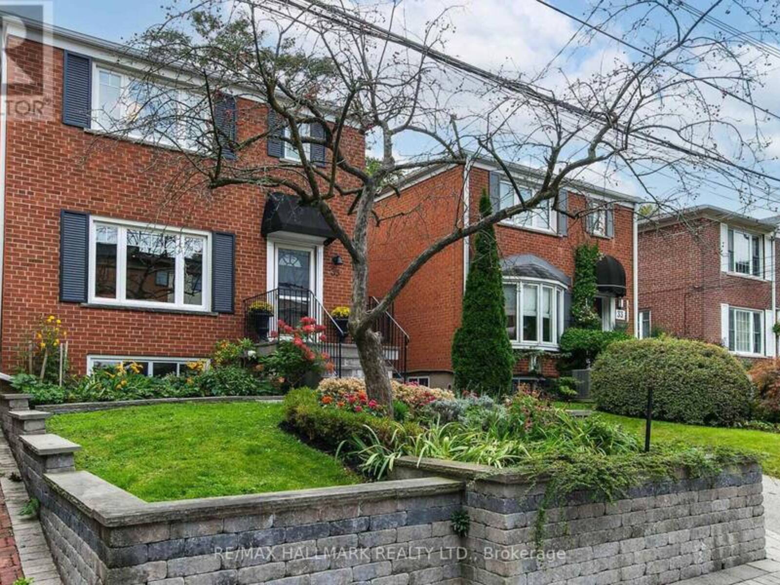 35 LOVE CRESCENT, Toronto, Ontario M4E 1V6