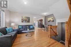 746 YARFIELD CRESCENT | Newmarket Ontario | Slide Image Three