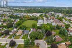 2241 JOYCE STREET | Burlington Ontario | Slide Image Nine