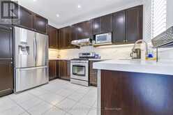 16 SNOWLING DRIVE | Ajax Ontario | Slide Image Thirteen