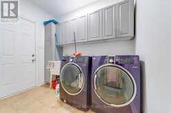 16 SNOWLING DRIVE | Ajax Ontario | Slide Image Sixteen