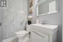 83 HOUSEMAN CRESCENT | Richmond Hill Ontario | Slide Image Seventeen