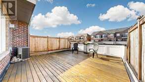 2878 ELGIN MILLS ROAD E | Markham Ontario | Slide Image Twenty