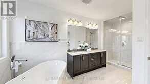 2878 ELGIN MILLS ROAD E | Markham Ontario | Slide Image Thirty
