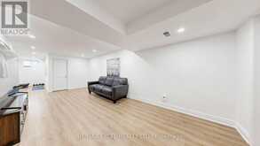 2878 ELGIN MILLS ROAD E | Markham Ontario | Slide Image Forty-one