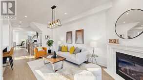 2878 ELGIN MILLS ROAD E | Markham Ontario | Slide Image Nine