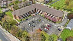 303 - 416 LIMERIDGE ROAD E | Hamilton Ontario | Slide Image Thirty-six