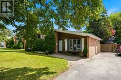 5 BENFRISCO CRESCENT | Toronto Ontario | Slide Image Two