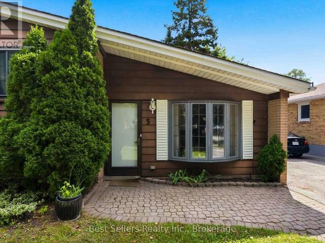 5 BENFRISCO CRESCENT Toronto Ontario, M1H 1N2 - 4 Bedrooms Home For Sale