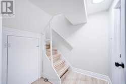 64 LAUREL AVENUE | Toronto Ontario | Slide Image Thirty