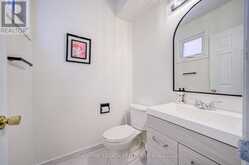 21 HALLEN ROAD | Brampton Ontario | Slide Image Ten
