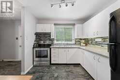 4 - 255 NORTHLAKE DRIVE | Waterloo Ontario | Slide Image Ten