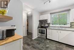 4 - 255 NORTHLAKE DRIVE | Waterloo Ontario | Slide Image Eight