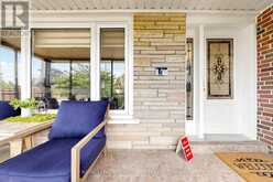 6 FULWELL CRESCENT | Toronto Ontario | Slide Image Seven