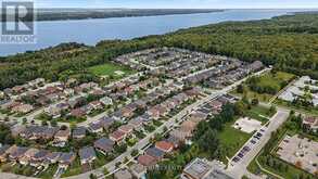 23 PRINCE OF WALES DRIVE | Barrie Ontario | Slide Image Thirty-five