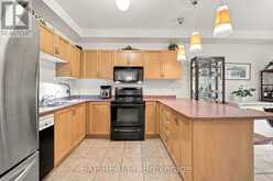 42 KAITLIN DRIVE | Richmond Hill Ontario | Slide Image Seventeen