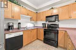 42 KAITLIN DRIVE | Richmond Hill Ontario | Slide Image Eighteen