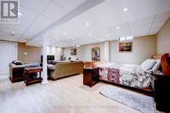 293 WORTH BOULEVARD | Vaughan Ontario | Slide Image Thirty-two