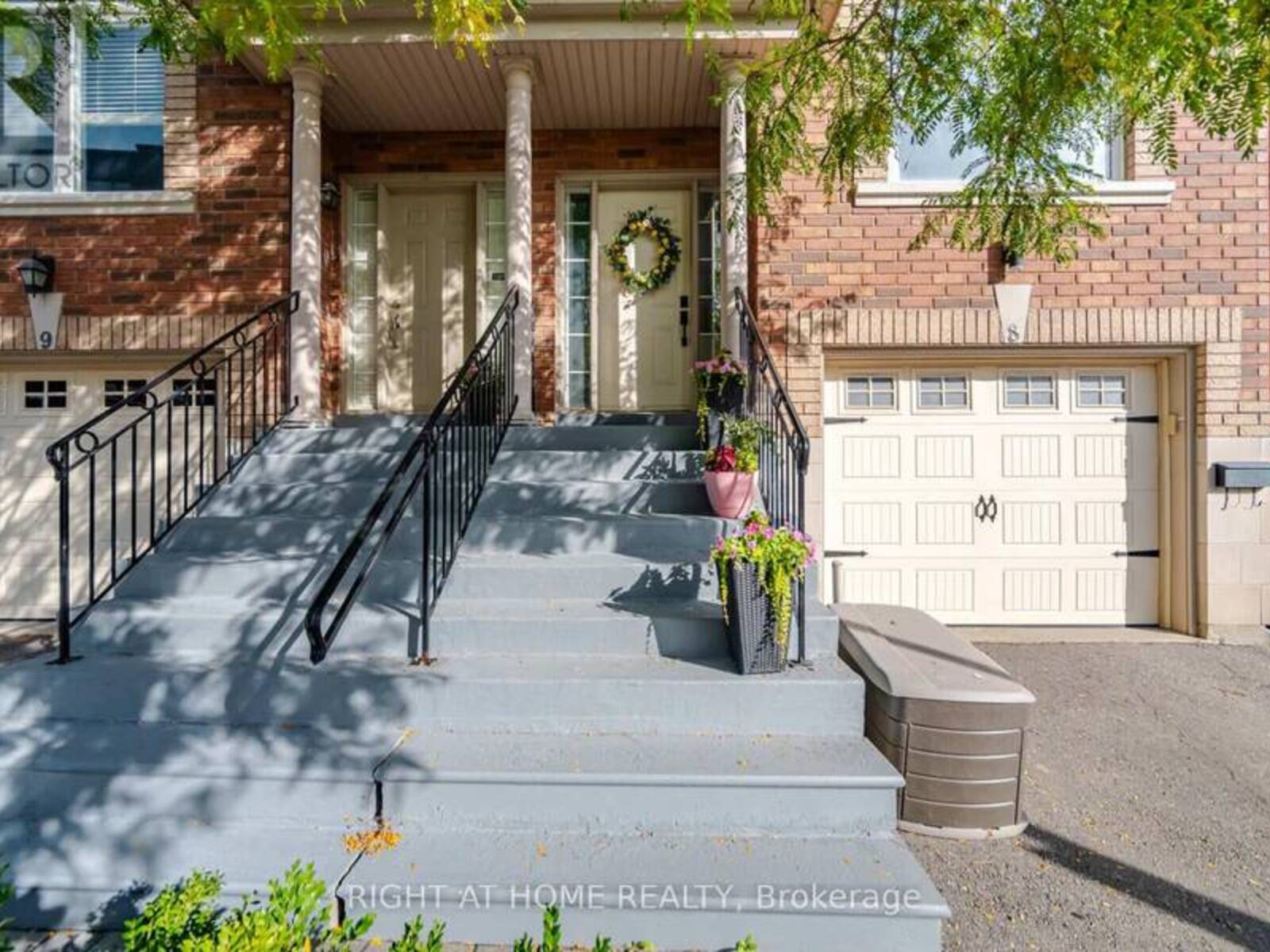 8 - 8032 KIPLING AVENUE, Vaughan, Ontario L4L 2A1