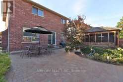 390 GROVEHILL ROAD | Oakville Ontario | Slide Image Fourteen