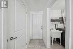 36 KENNETH WOOD CRESCENT | Toronto Ontario | Slide Image Nine