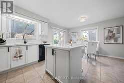 75 RIDEAU DRIVE | Richmond Hill Ontario | Slide Image Eight