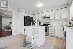 75 RIDEAU DRIVE | Richmond Hill Ontario | Slide Image Seven