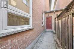 75 RIDEAU DRIVE | Richmond Hill Ontario | Slide Image Twenty-eight