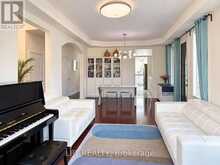 1 SAXONY DRIVE | Markham Ontario | Slide Image Eight