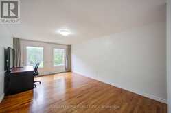 30 GARNISH GREEN | Markham Ontario | Slide Image Thirty-four