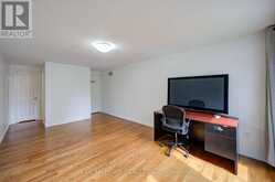 30 GARNISH GREEN | Markham Ontario | Slide Image Thirty-five