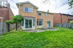 30 GARNISH GREEN | Markham Ontario | Slide Image Forty-seven