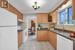 182 DERRYDOWN ROAD | Toronto Ontario | Slide Image Sixteen
