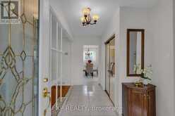 182 DERRYDOWN ROAD | Toronto Ontario | Slide Image Nine