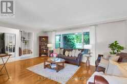 182 DERRYDOWN ROAD | Toronto Ontario | Slide Image Thirteen