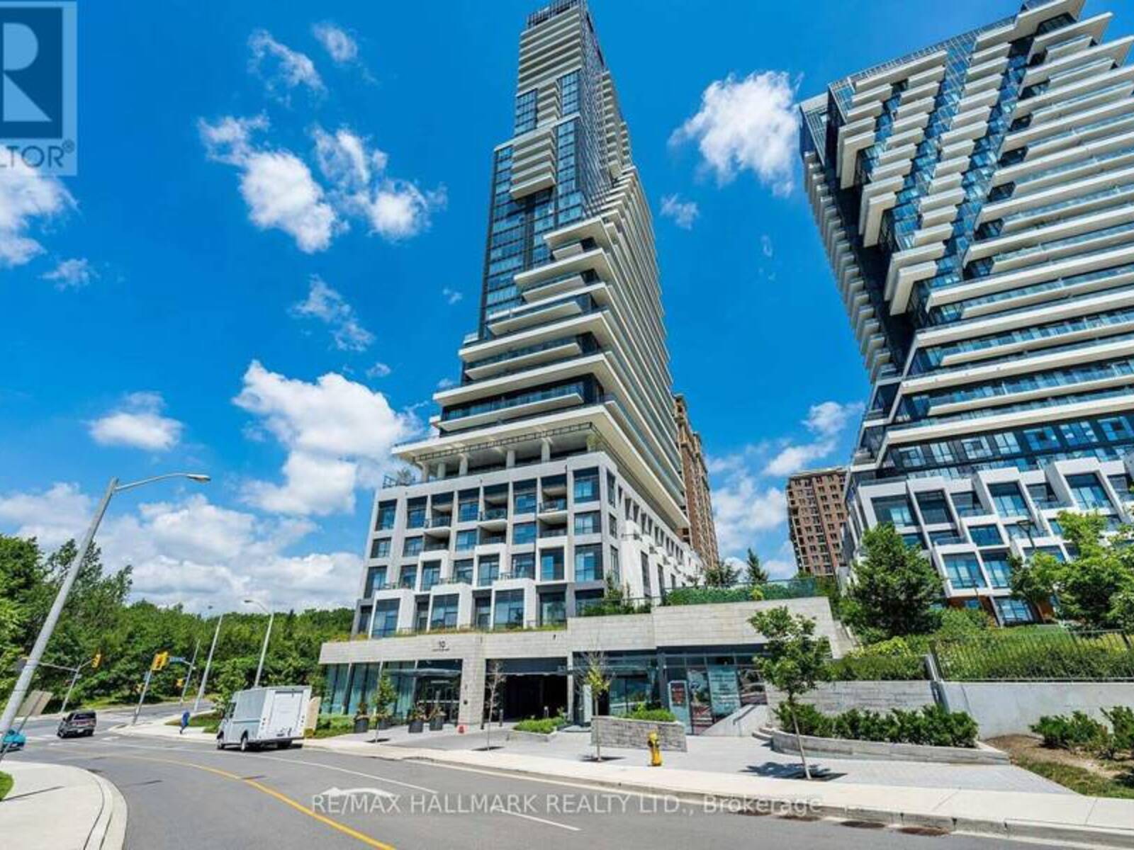 3109 - 10 INN ON THE PARK DRIVE, Toronto, Ontario M3C 0P9