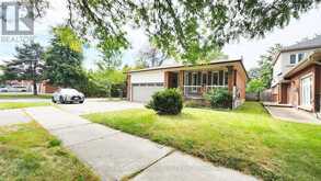 2 ARKONA DRIVE | Toronto Ontario | Slide Image Three