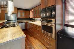 35 CARR DRIVE | Barrie Ontario | Slide Image Fifteen