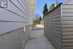 341 REXFORD DRIVE | Hamilton Ontario | Slide Image Forty-three
