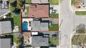 341 REXFORD DRIVE | Hamilton Ontario | Slide Image Forty-four