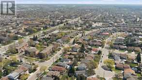 341 REXFORD DRIVE | Hamilton Ontario | Slide Image Forty-nine