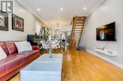 82 DAVID DUNLAP CIRCLE | Toronto Ontario | Slide Image Twelve